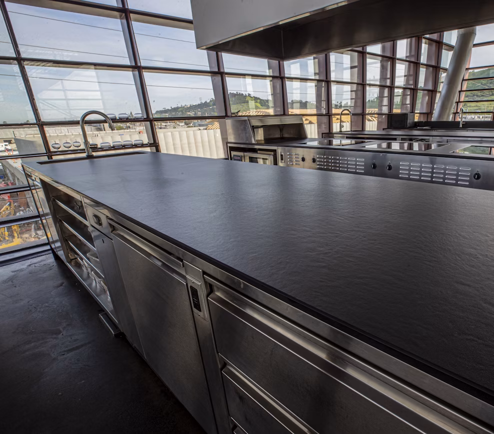 Sirius Dekton